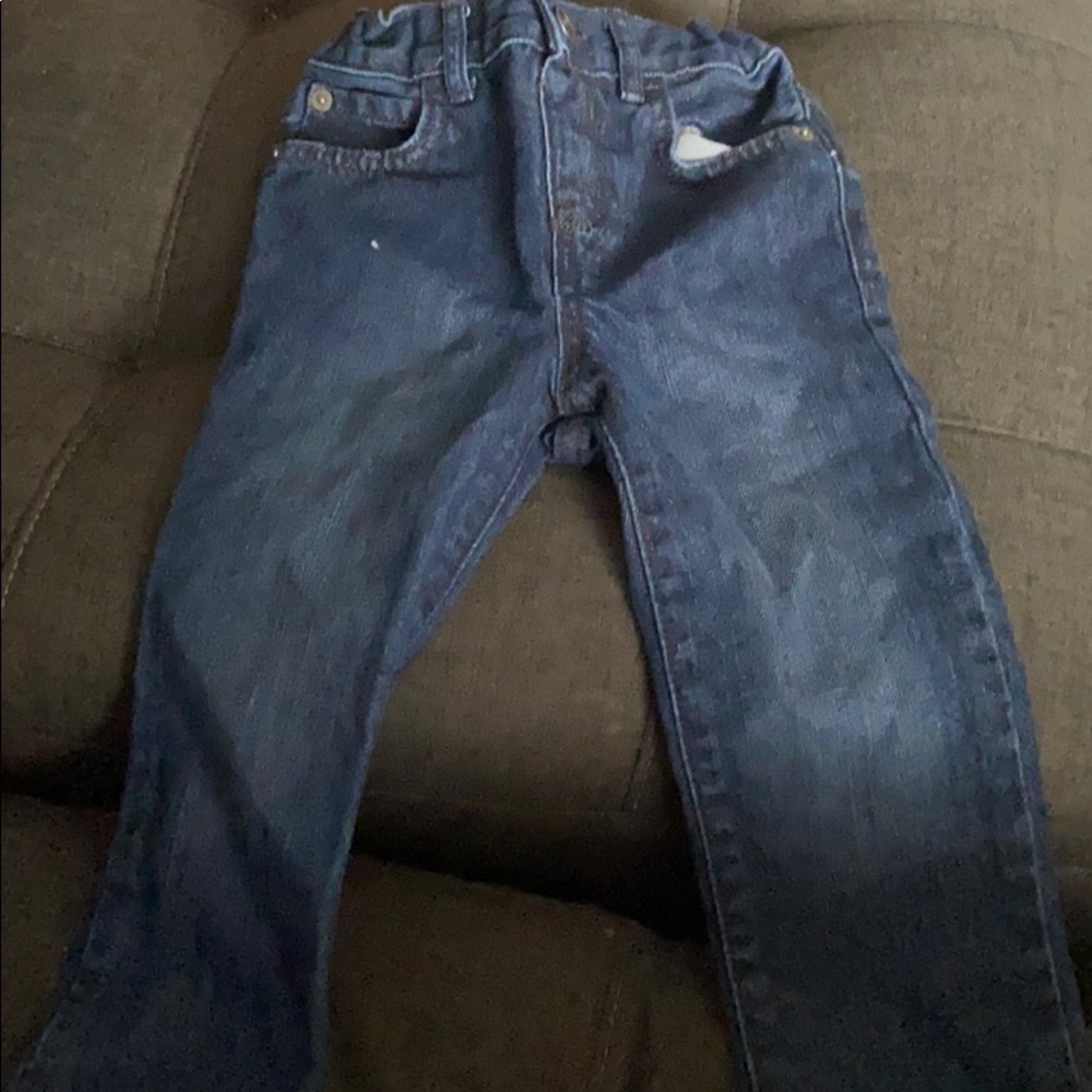 Toddler skinny jeans